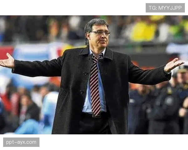 马尔蒂诺执教巴萨开启战术革新，球队状态回升迈向复兴之路