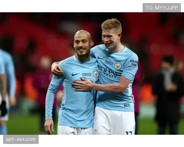 德容 vs 莫德里奇:中场组织与节奏控制差异 德容 vs 莫德里奇:中场组织与节奏控制差异